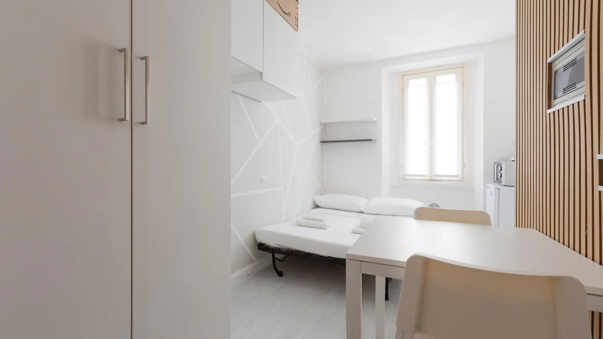 Cosy Studio -M3 Yellow Line Affori Fn Milano