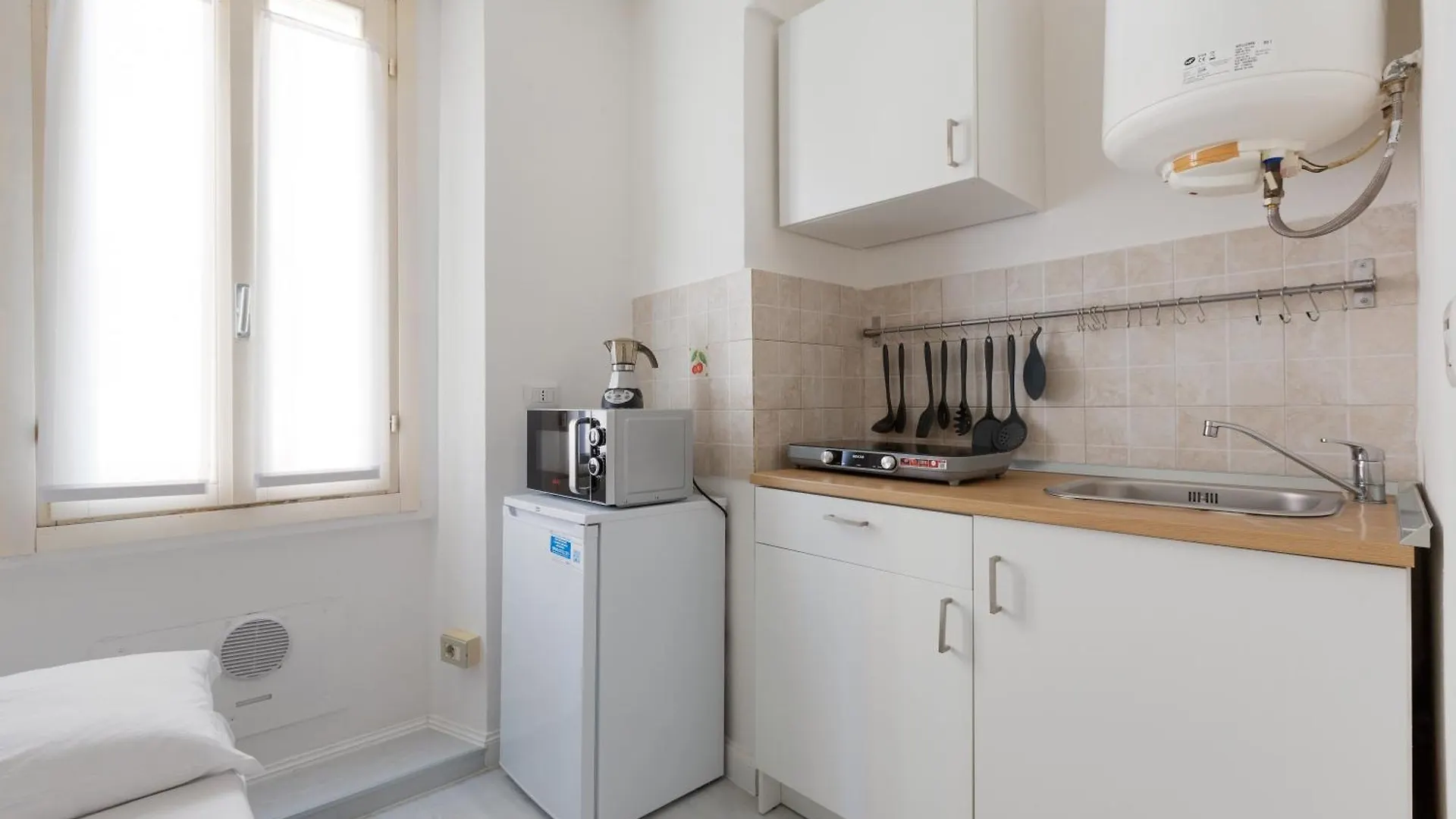 Cosy Studio -M3 Yellow Line Affori Fn Milano